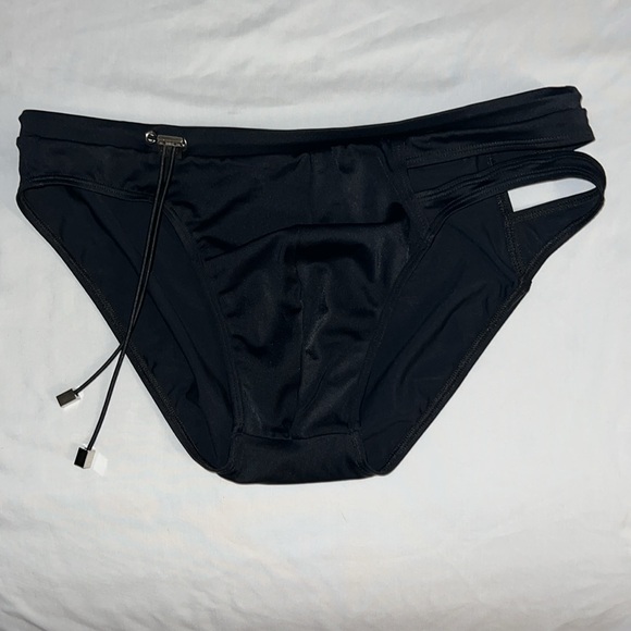Men sexy speedo with cut out on the hip black - Picture 5 of 10